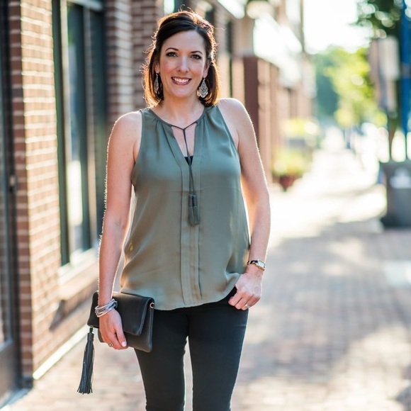 Ann Taylor Blouse - Picture 1 of 7